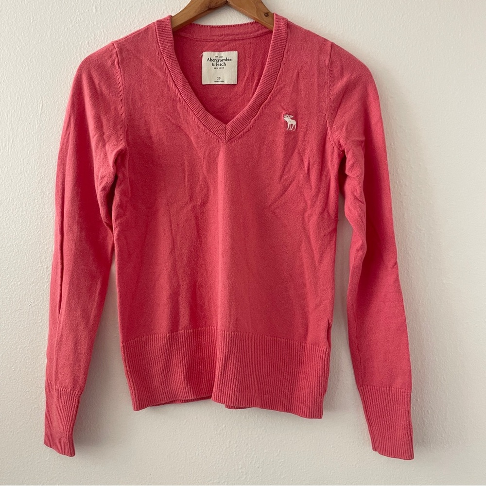 Abercrombie & Fitch Pink V-neck Pullover Sweater